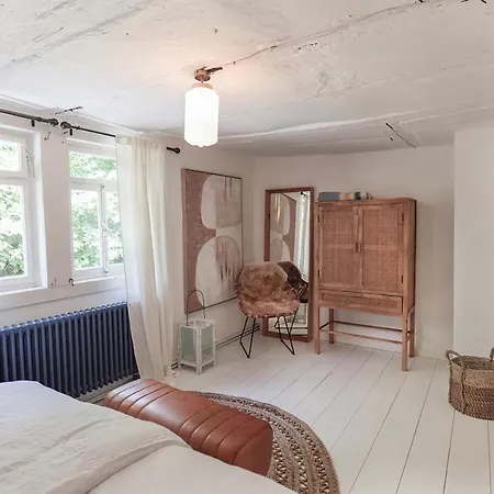 Nibelungen Odenwaldhaus 度假居 *